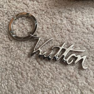100% Authentic LV Autograph Key Holder